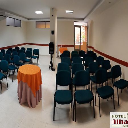 Hotel Alhambra Torre B Гранада Экстерьер фото