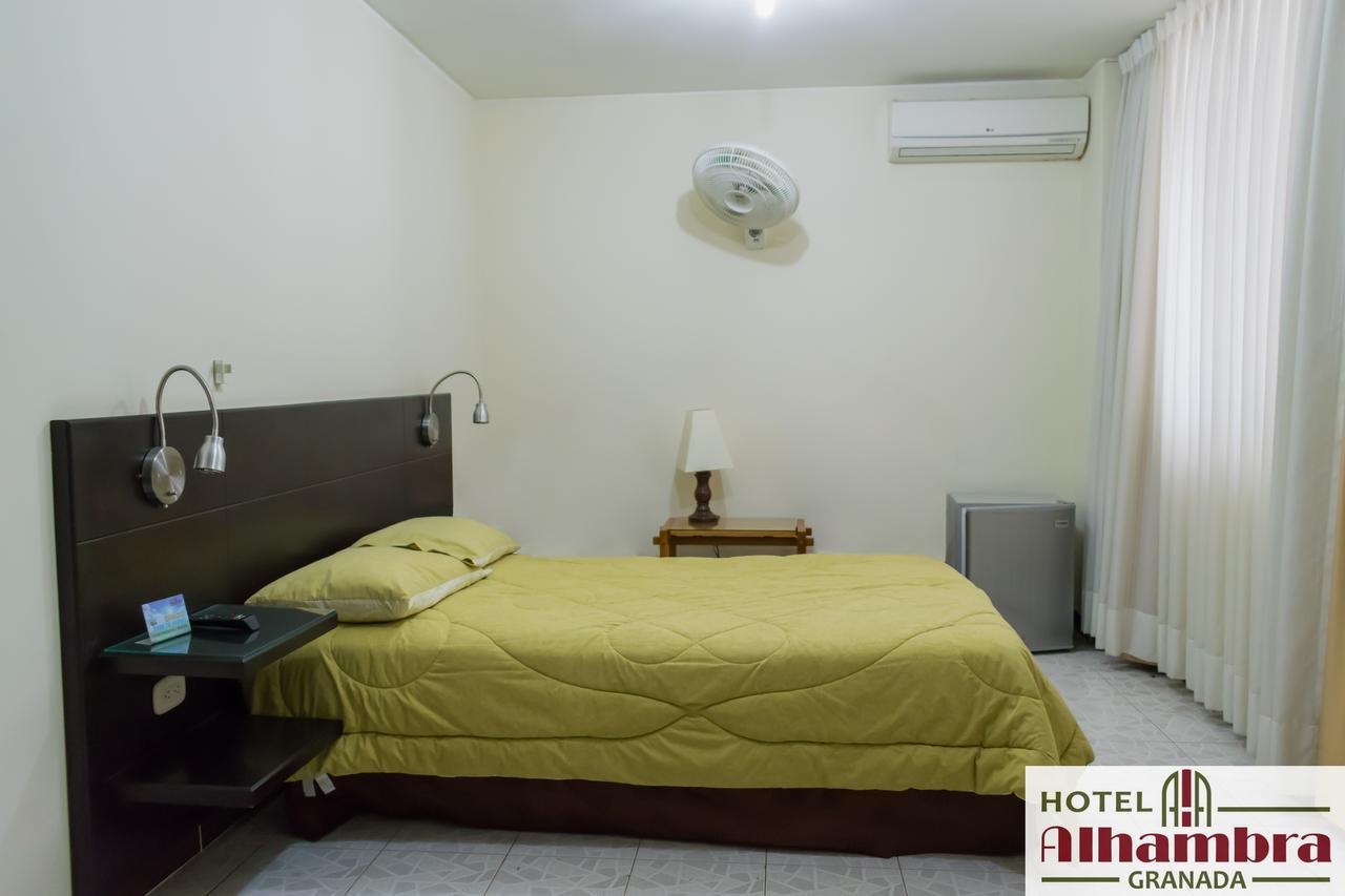 Hotel Alhambra Torre B Гранада Экстерьер фото