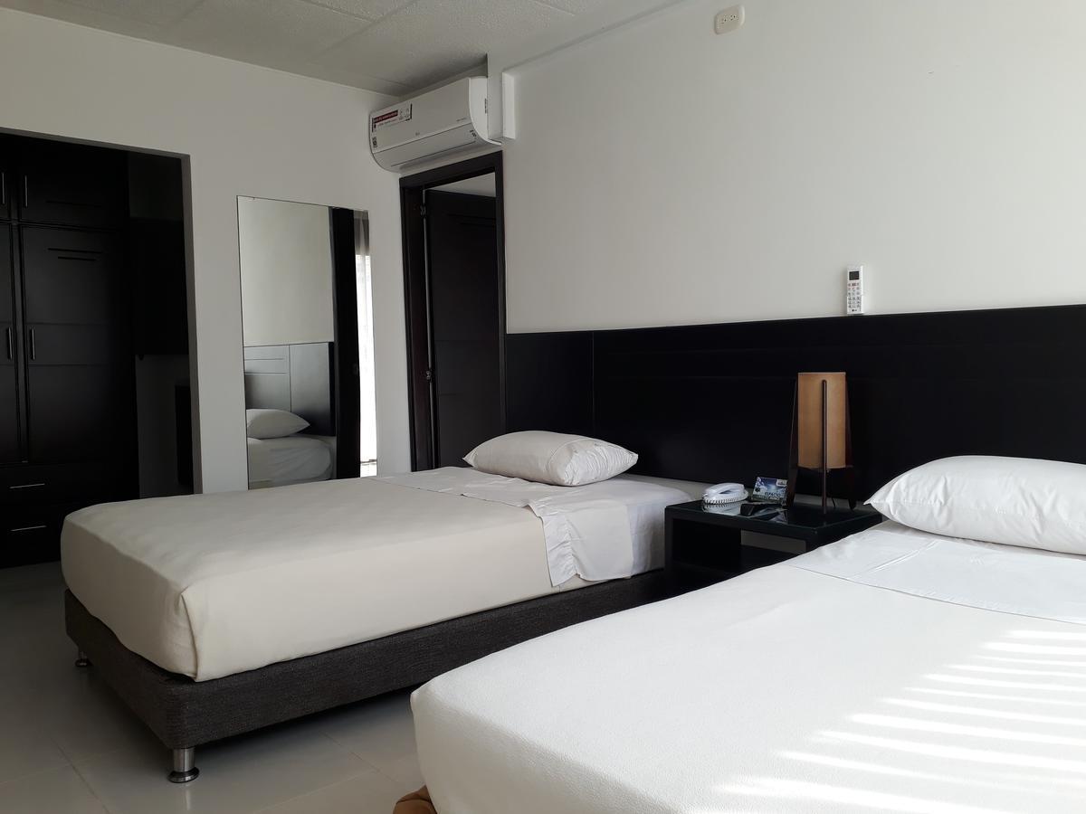 Hotel Alhambra Torre B Гранада Экстерьер фото